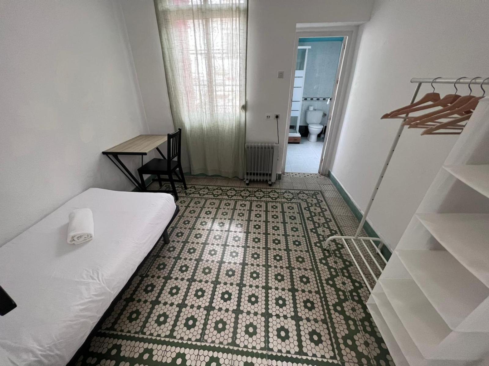 Barbatuke Conde Hostel Málaga Buitenkant foto