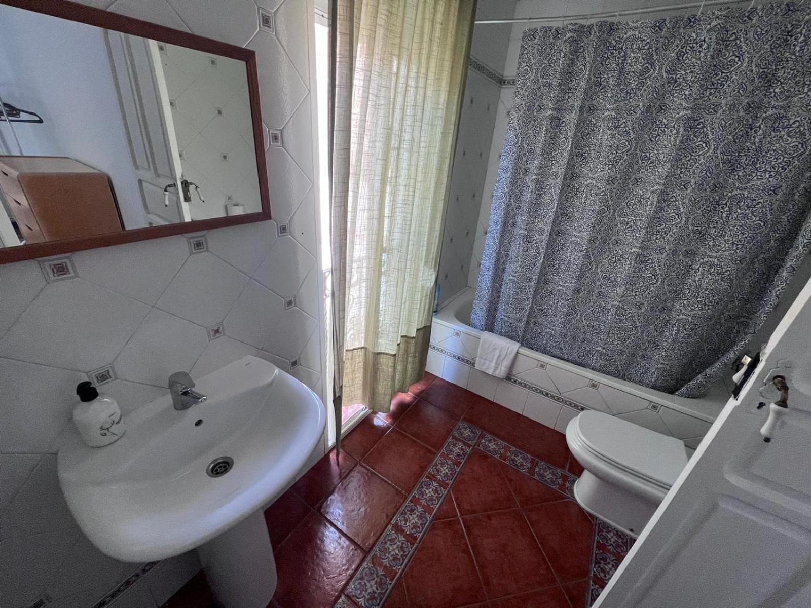 Barbatuke Conde Hostel Málaga Buitenkant foto