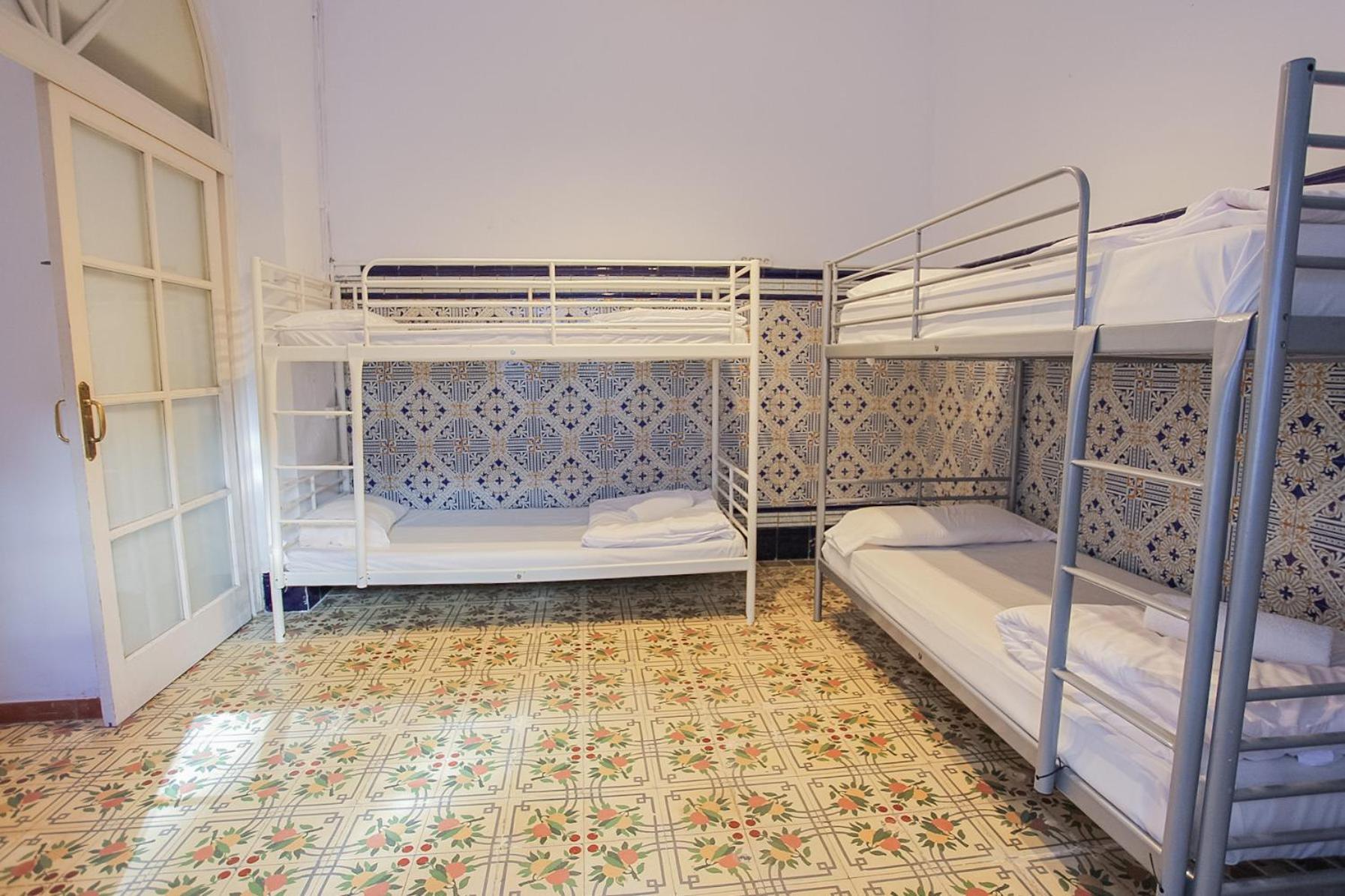Barbatuke Conde Hostel Málaga Buitenkant foto
